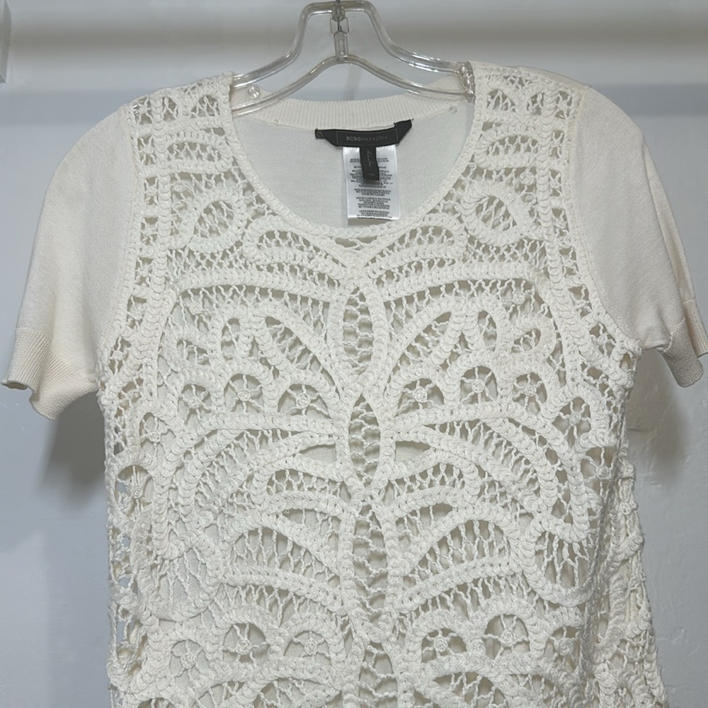 BCBGMaxAzria White/Cream Lace T-Shirt Size XS